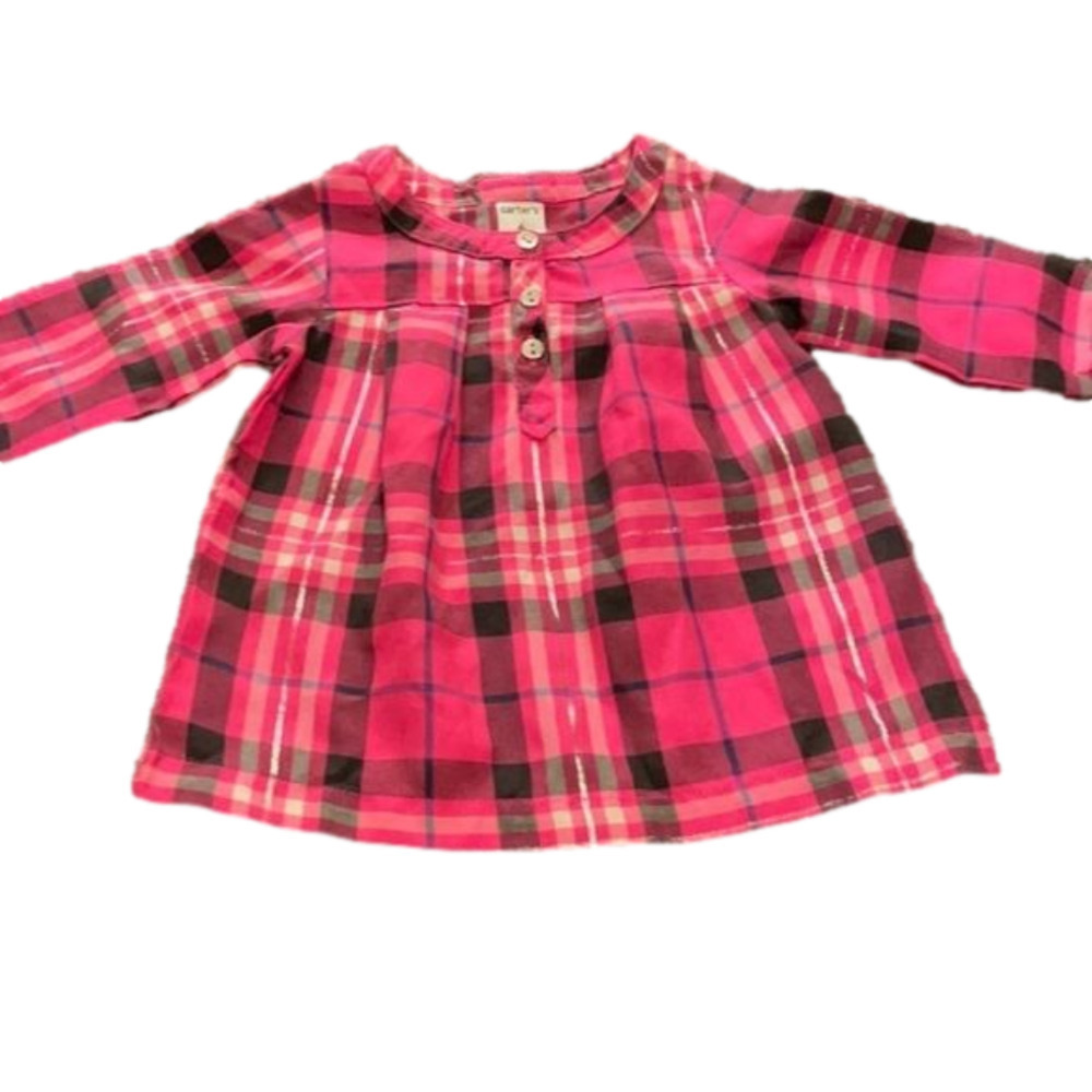carter’s 6 m girls plaid like top. Good condition